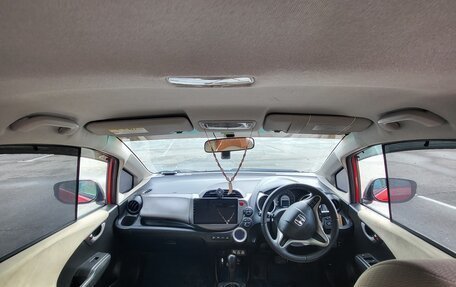 Honda Fit III, 2011 год, 610 000 рублей, 34 фотография