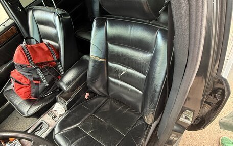 Mercedes-Benz E-Класс, 1992 год, 380 000 рублей, 6 фотография
