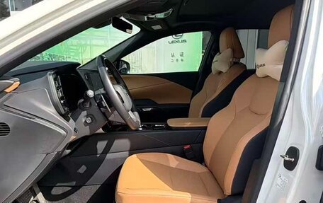 Lexus RX IV рестайлинг, 2025 год, 6 054 000 рублей, 5 фотография