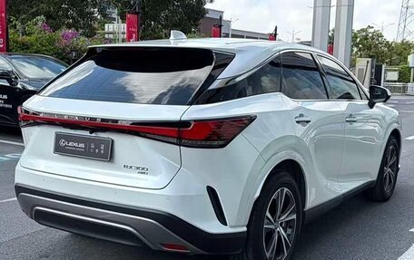 Lexus RX IV рестайлинг, 2025 год, 6 054 000 рублей, 3 фотография