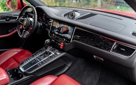 Porsche Macan I рестайлинг, 2014 год, 3 500 000 рублей, 22 фотография