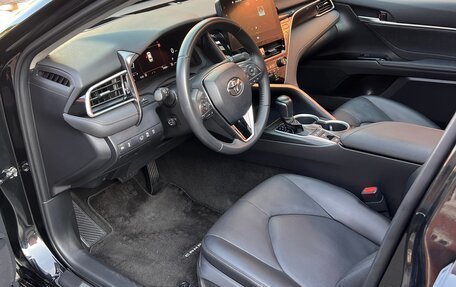 Toyota Camry, 2023 год, 3 700 000 рублей, 6 фотография