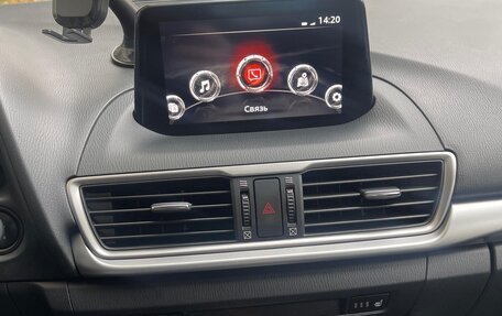 Mazda 3, 2017 год, 1 700 000 рублей, 7 фотография