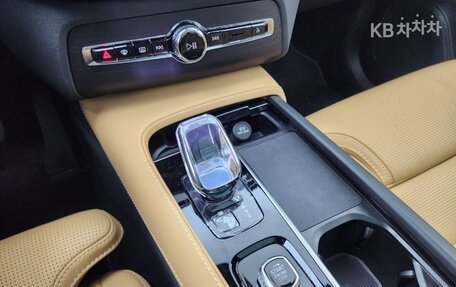Volvo XC90 II рестайлинг, 2024 год, 6 790 099 рублей, 10 фотография