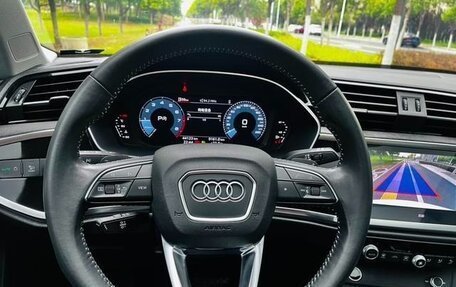 Audi Q3, 2021 год, 2 600 000 рублей, 12 фотография