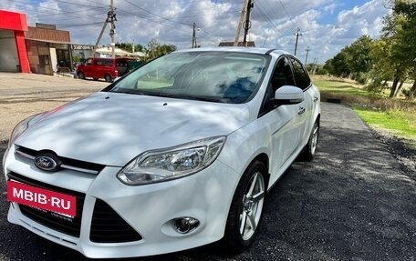 Ford Focus III, 2012 год, 870 000 рублей, 2 фотография