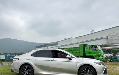 Toyota Camry, 2021 год, 2 290 000 рублей, 4 фотография