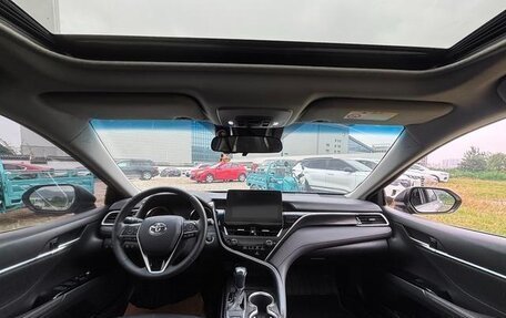 Toyota Camry, 2021 год, 2 290 000 рублей, 8 фотография