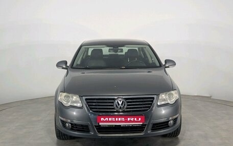 Volkswagen Passat B6, 2008 год, 589 000 рублей, 2 фотография