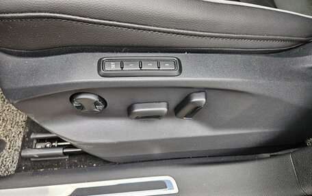 Volkswagen Tiguan II, 2022 год, 3 410 000 рублей, 11 фотография