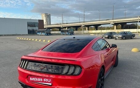 Ford Mustang VI рестайлинг, 2019 год, 2 850 000 рублей, 9 фотография