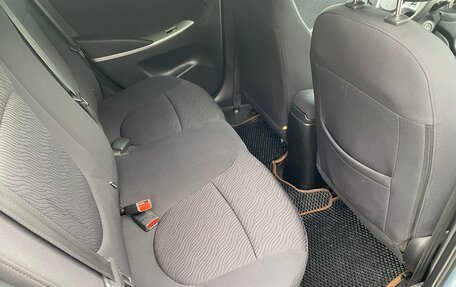 Hyundai Solaris II рестайлинг, 2011 год, 720 000 рублей, 15 фотография