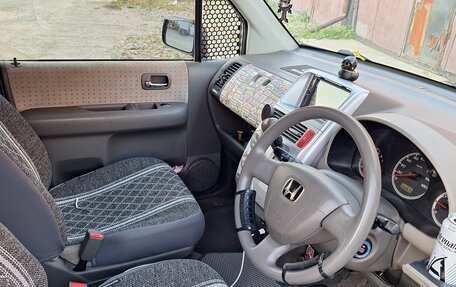 Honda Mobilio I, 2002 год, 530 000 рублей, 15 фотография