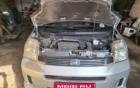 Honda Mobilio I, 2002 год, 530 000 рублей, 17 фотография