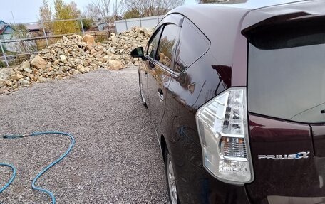 Toyota Prius Alpha I (ZVW40/41), 2013 год, 1 052 000 рублей, 23 фотография