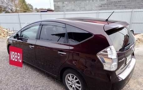 Toyota Prius Alpha I (ZVW40/41), 2013 год, 1 052 000 рублей, 14 фотография