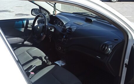 Chevrolet Aveo III, 2009 год, 530 000 рублей, 3 фотография