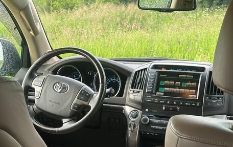 Toyota Land Cruiser 200, 2010 год, 4 100 000 рублей, 11 фотография