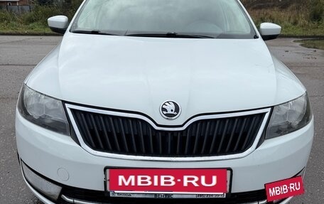 Skoda Rapid I, 2015 год, 900 000 рублей, 5 фотография