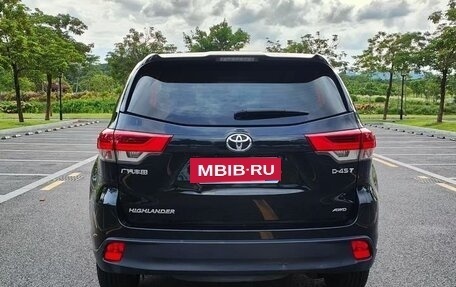 Toyota Highlander III, 2021 год, 2 650 008 рублей, 5 фотография