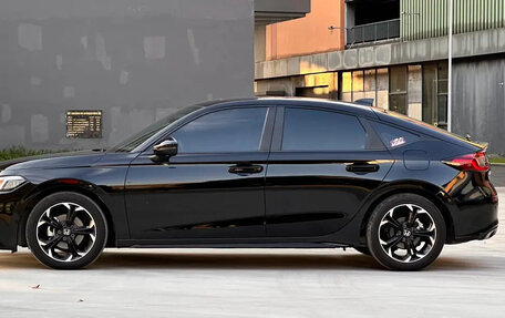 Honda Civic, 2023 год, 2 420 000 рублей, 10 фотография