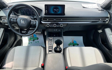 Honda Civic, 2023 год, 2 420 000 рублей, 11 фотография