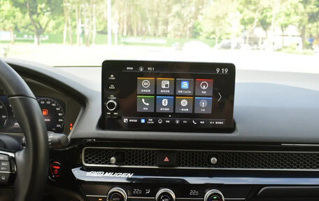 Honda Civic, 2023 год, 2 420 000 рублей, 12 фотография