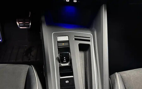 Volkswagen Golf VIII, 2021 год, 1 330 000 рублей, 12 фотография