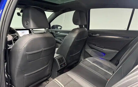 Volkswagen Golf VIII, 2021 год, 1 330 000 рублей, 15 фотография