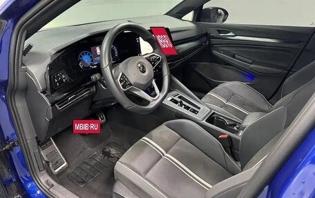 Volkswagen Golf VIII, 2021 год, 1 330 000 рублей, 7 фотография