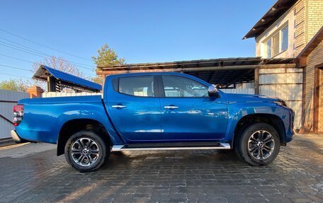 Mitsubishi L200 IV рестайлинг, 2020 год, 3 300 000 рублей, 6 фотография