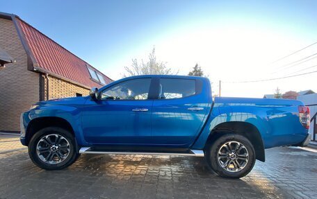 Mitsubishi L200 IV рестайлинг, 2020 год, 3 300 000 рублей, 3 фотография