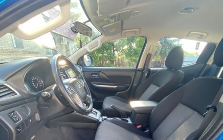 Mitsubishi L200 IV рестайлинг, 2020 год, 3 300 000 рублей, 12 фотография