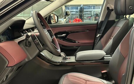 Land Rover Range Rover Evoque II, 2025 год, 7 190 000 рублей, 7 фотография