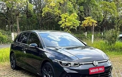 Volkswagen Golf VIII, 2022 год, 2 050 000 рублей, 1 фотография