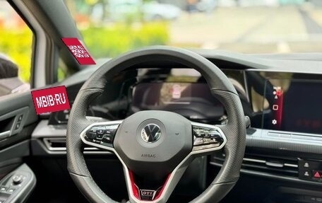 Volkswagen Golf GTI, 2022 год, 2 610 000 рублей, 6 фотография