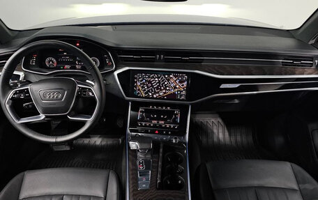 Audi A6, 2022 год, 4 160 000 рублей, 6 фотография