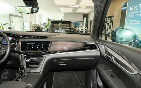 Cadillac XT6 I, 2025 год, 9 936 988 рублей, 14 фотография