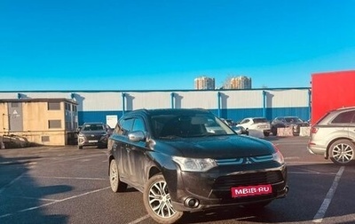 Mitsubishi Outlander III рестайлинг 3, 2013 год, 1 050 000 рублей, 1 фотография