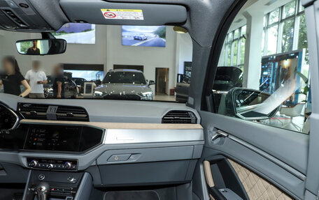 Audi Q3, 2025 год, 4 318 288 рублей, 14 фотография