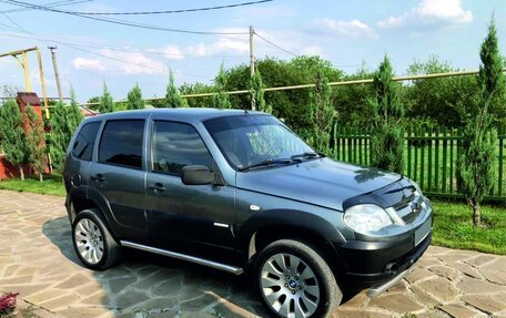 Chevrolet Niva I рестайлинг, 2011 год, 450 000 рублей, 7 фотография