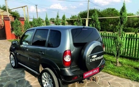Chevrolet Niva I рестайлинг, 2011 год, 450 000 рублей, 13 фотография
