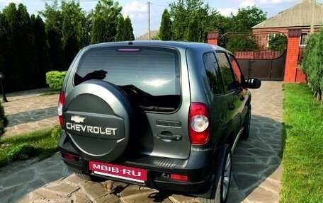 Chevrolet Niva I рестайлинг, 2011 год, 450 000 рублей, 11 фотография