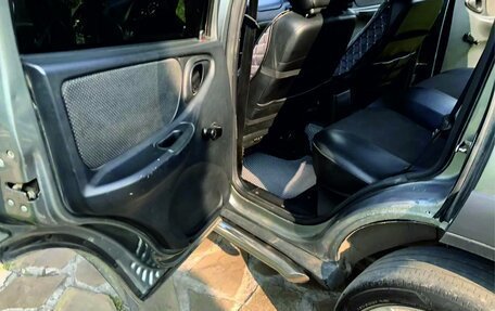 Chevrolet Niva I рестайлинг, 2011 год, 450 000 рублей, 24 фотография