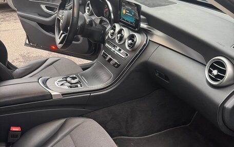 Mercedes-Benz C-Класс, 2019 год, 2 470 000 рублей, 17 фотография