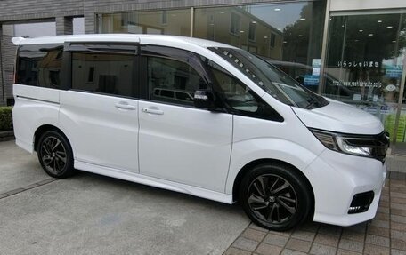 Honda Stepwgn IV, 2017 год, 1 325 000 рублей, 5 фотография