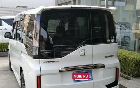 Honda Stepwgn IV, 2017 год, 1 325 000 рублей, 10 фотография