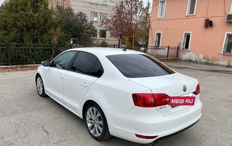 Volkswagen Jetta VI, 2013 год, 1 200 000 рублей, 13 фотография