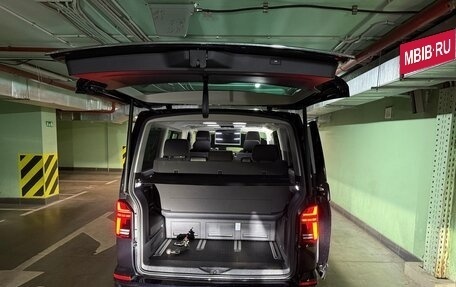 Volkswagen Multivan T6 рестайлинг, 2022 год, 8 700 000 рублей, 5 фотография