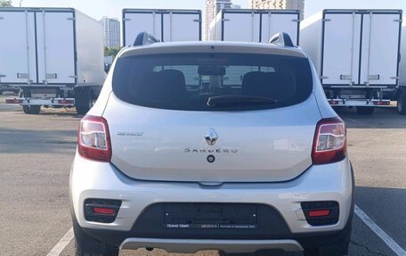 Renault Sandero II рестайлинг, 2018 год, 1 089 000 рублей, 6 фотография